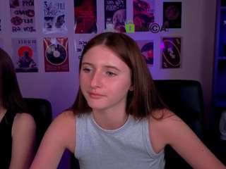 chloe-ley1