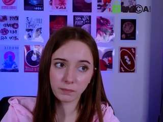 chloe-ley1