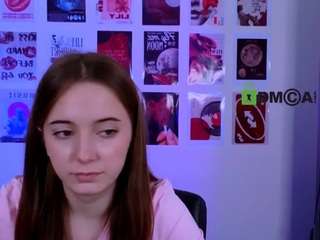 chloe-ley1