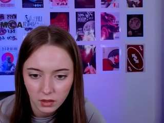 chloe-ley1 live cam preview