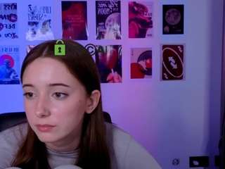 chloe-ley1