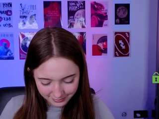 chloe-ley1