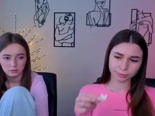 chloe-ley1