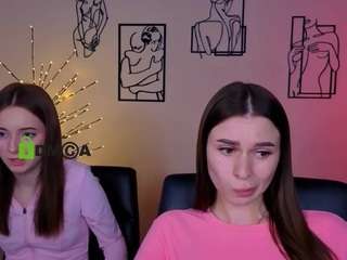 le modèle chloe-ley1 est en webcam porno dans un show sur le site camsoda, il possède les tags suivants: doggy style,erotic dance,flashing,no smoking,striptease,teen 18,young adult,brown hair,hd,petite