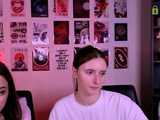 chloe-ley1