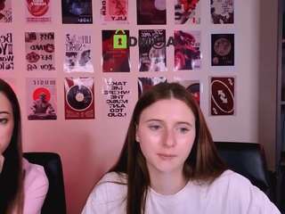 chloe-ley1