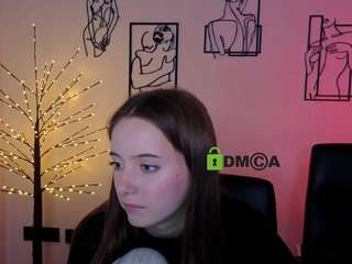 chloe-ley1