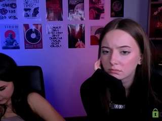 chloe-ley1