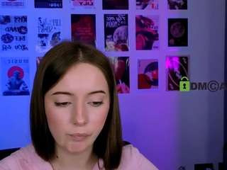 chloe-ley1