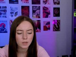chloe-ley1