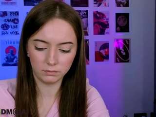 chloe-ley1