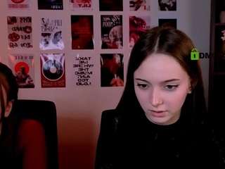 chloe-ley1