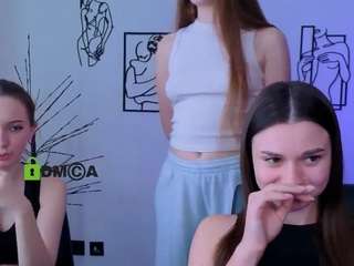 chloe-ley1