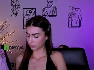 chloe-ley1