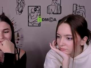 chloe-ley1