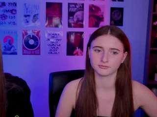 chloe-ley1