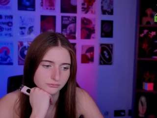 chloe-ley1