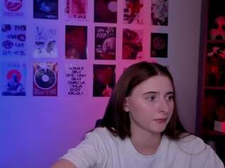 chloe-ley1