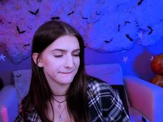 chloe-ley1