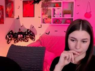 chloe-ley1