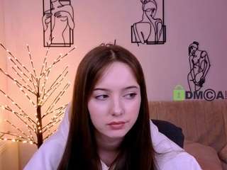 chloe-ley1