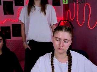 chloe-ley1