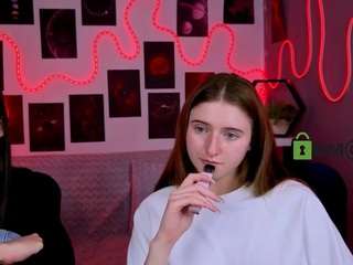 chloe-ley1