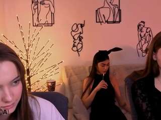 chloe-ley1 live cam preview