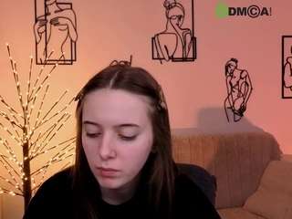 chloe-ley1