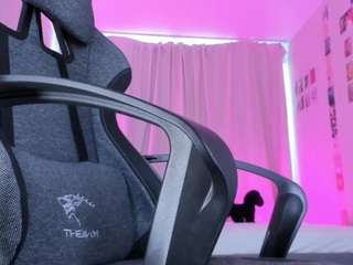 eva-blossom Sex Cam Show