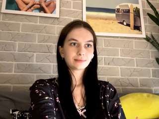 junieskok live cam profile