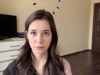 Live webcam model krystynakaer on Soda Cams