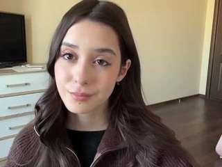 krystynakaer live cam profile