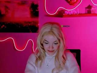 le modèle lola-savage est en webcam porno dans un show sur le site camsoda, il possède les tags suivants: ass,small tits,no drinking,no smoking,normal,orgasm,pussy,sex toys,sexy,skinny,smoking,black hair,spank,sph,squirt,strip,striptease,sweet,tease,teen 18