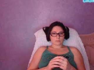 le modèle luckylinda27 est en webcam porno dans un show sur le site camsoda, il possède les tags suivants: amateur,ass bouncing,bedroom,black hair,erotic dance,fingering,flashing,full nudity,normal,pov,striptease