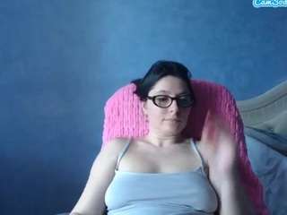 luckylinda27 webcam model