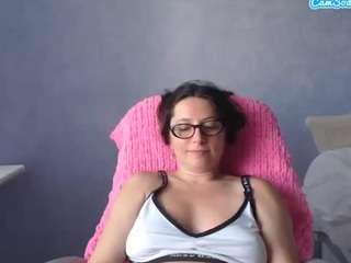 LuckyLinda27 live webcam show