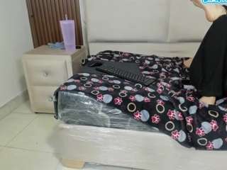 lunasmithyl live cam profile