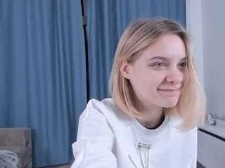 manuelacravatta Live Webcam on CamSoda