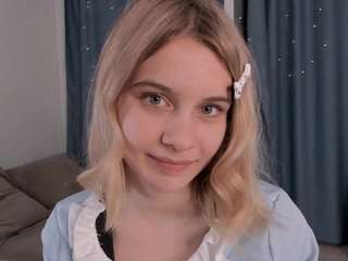 Live webcam model manuelacravatta on Soda Cams