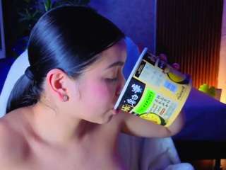 Live webcam model sophyadams on Soda Cams