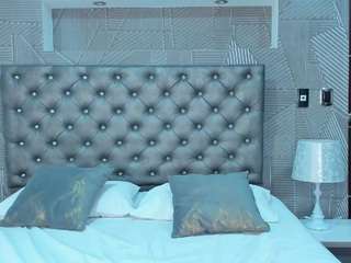 Live cam show with ValeryDiamondx