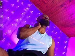 wakanda-27 Live Webcam on CamSoda