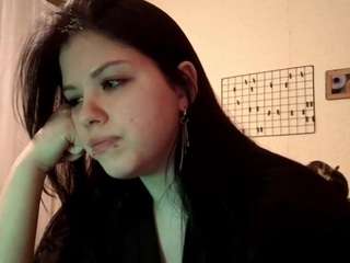 latonyahurlebaus webcam