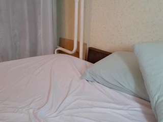 latonyahurlebaus live cam profile