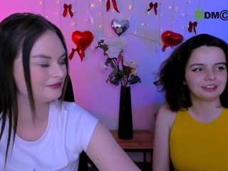 This model is live right now. miss-courtney1
