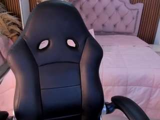 sascha-doll Live Webcam on CamSoda