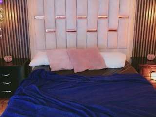 le modèle scarletttss est en webcam porno dans un show sur le site camsoda, il possède les tags suivants: anal toys,black hair,cum in pussy,dildo or vibrator,facial piercings,fuck machine,gray eyes,huge tits,lovense,no drinking,no smoking,orgasm,sex toys,tattoos,toys,hd