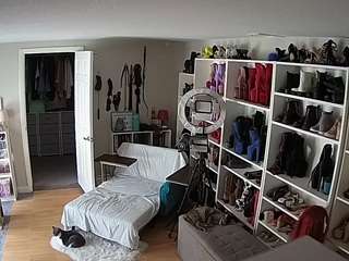 voyeurcam-missoliviablack-03