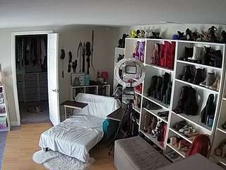 voyeurcam-missoliviablack-03